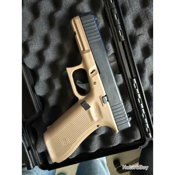 UMAREX Glock 17 Gen5 9mm PAK
