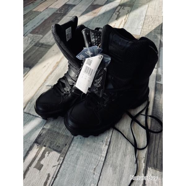 Adidas GSG 9.2 - 41, 1/3 NEUVE