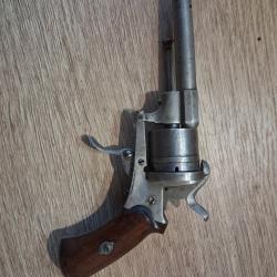 Ancien pistolet a broche pas de marque apparente