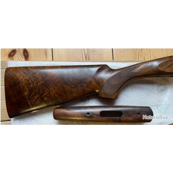 Crosse  + devant noyer grade 4 pour Beretta SP 686 / 687 cal 20 (droitier) neuf