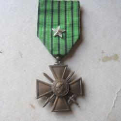 CROIX DE GUERRE VICHY 1939    1940