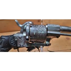 REVOLVER TYPE LEFAUCHEUX LIEGE CAL. 9MM A BROCHE