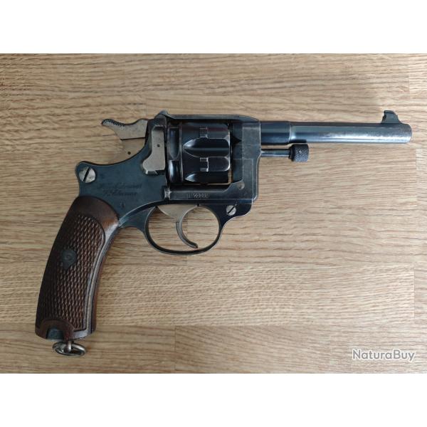 Revolver MAS Mle 1892 dat� 1904