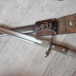 190048 Baionnette Suisse Mdle 1889 avec porte fourreau cuir