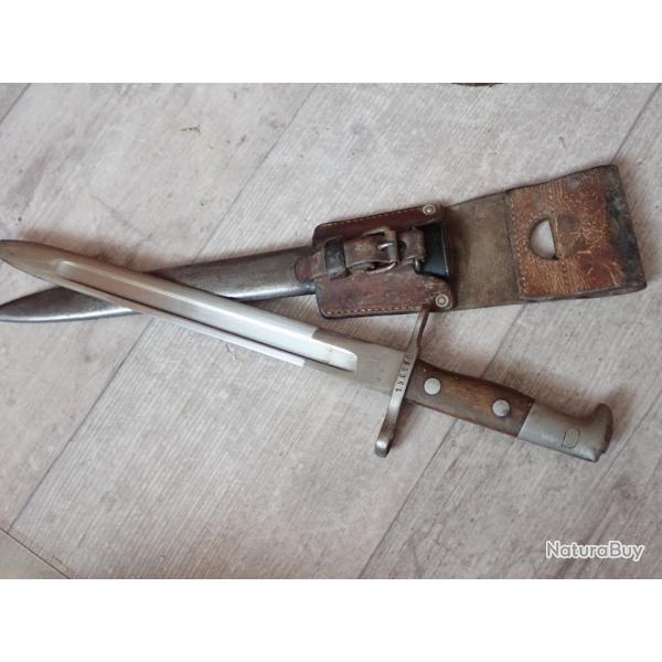 190048 Baionnette Suisse Mdle 1889 avec porte fourreau cuir