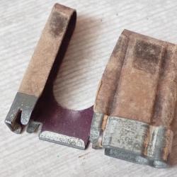 Curiosit&eacute; : Lame chargeur, clip int&eacute;rieur violet pour 6 cartouches pour fusil suisse GP11