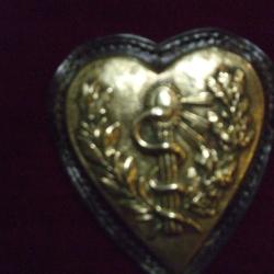 COEUR de poitrail pour sellerie de M&eacute;decin  Mod 1845 .( collection )