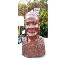 Statue buste homme Africain bois massif d&eacute;but XXeme ( Afrique de l'ouest )