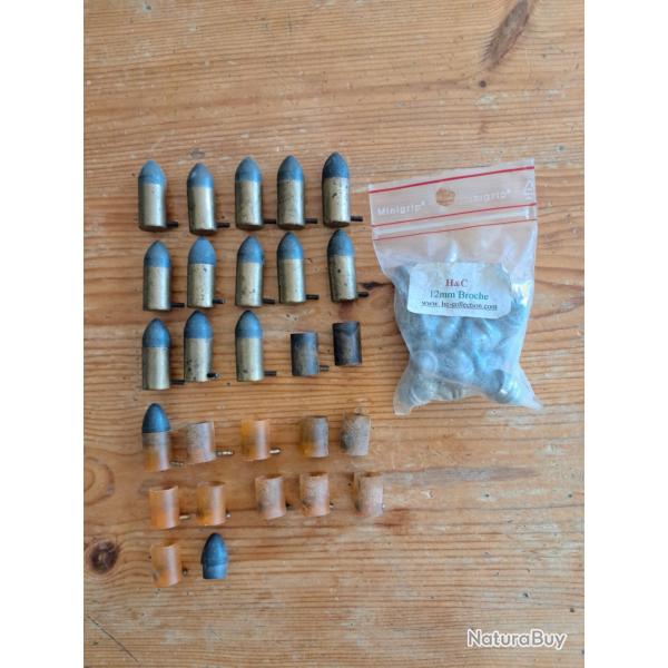 Lot de cartouches et ogives pour revolver lefaucheux 12mm � broche.