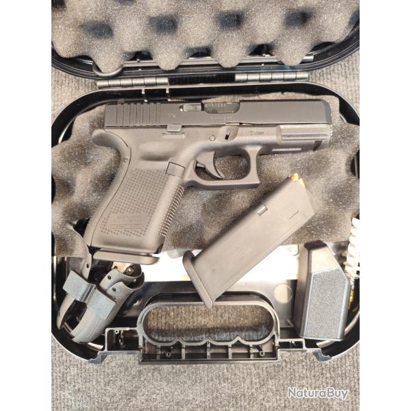 Pistolet Glock 19 cal.9x19 �tat neuf irr�prochable 2 chargeurs et mallette + occasion complet