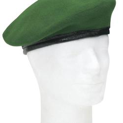 B&eacute;ret de l'arm&eacute;e de terre allemande en pure laine d'occasion - Vert