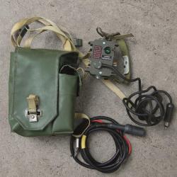 Chargeur de batterie de l'arm&eacute;e su&eacute;doise, appareil d'occasion - Autre