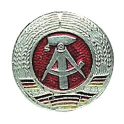 Cocarde de coiffure en m&eacute;tal de l'arm&eacute;e est-allemande, stock - Argent