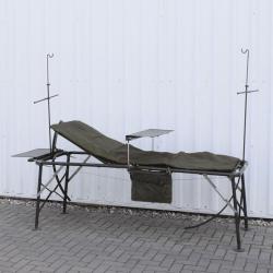 Lit de campagne hospitalier type US &agrave; ch&acirc;ssis en acier, stock - Autre