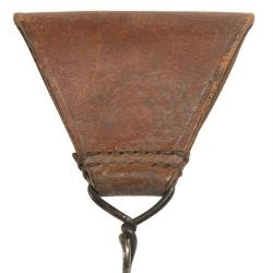 Passant de ceinturon en cuir, mod&egrave;le triangulaire d'occasion - Autre