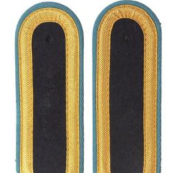 Pattes d'&eacute;paule de l'a&eacute;ronavale est-allemande, grade de maat, fonds - Autre
