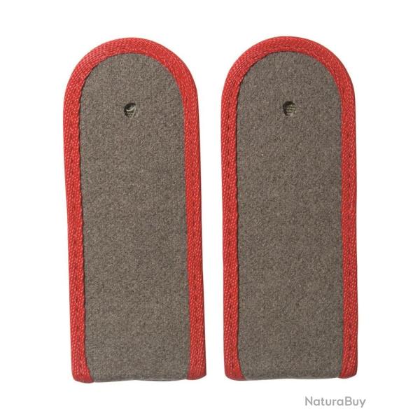 Pattes d'�paule de soldat est-allemandes, passepoil - Rouge