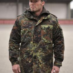 Veste de combat Bundeswehr livr&eacute;e avec sa d'occasion - Flecktarn