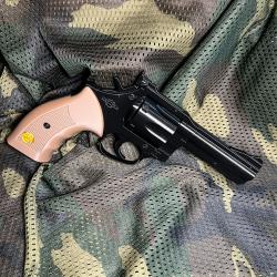 Reproduction factice Manurhin MR73 (version fixe)