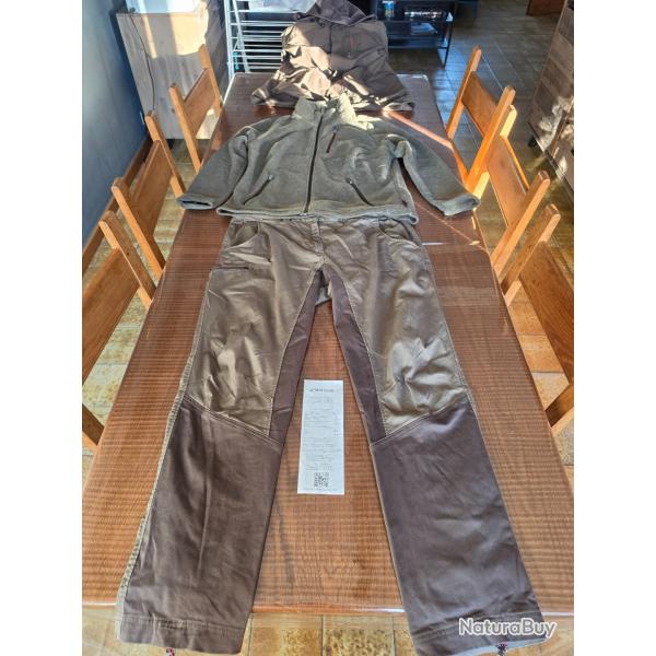 Ensemble de chasse / outdoor Decathlon Femme (Taille 46 / L-XL) - �tat neuf