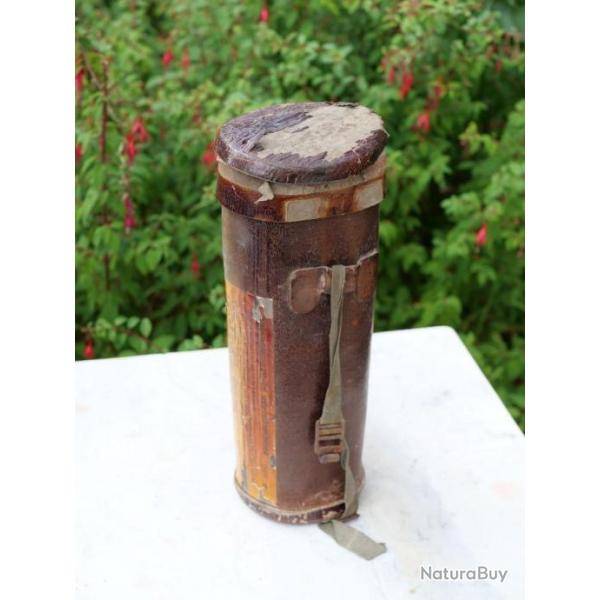 �tui tube carton pour �quipements anti gaz - troupe d'occupation Normandie 1944