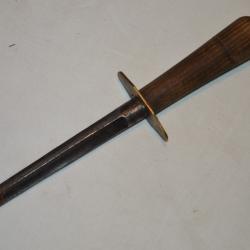 POIGNARD FRANCAIS DE TRANCHEE-CONCEPTION ARTISANALE DE TYPE MARINE 1833-FRENCH TRENCH KNIFE 1&deg;WW