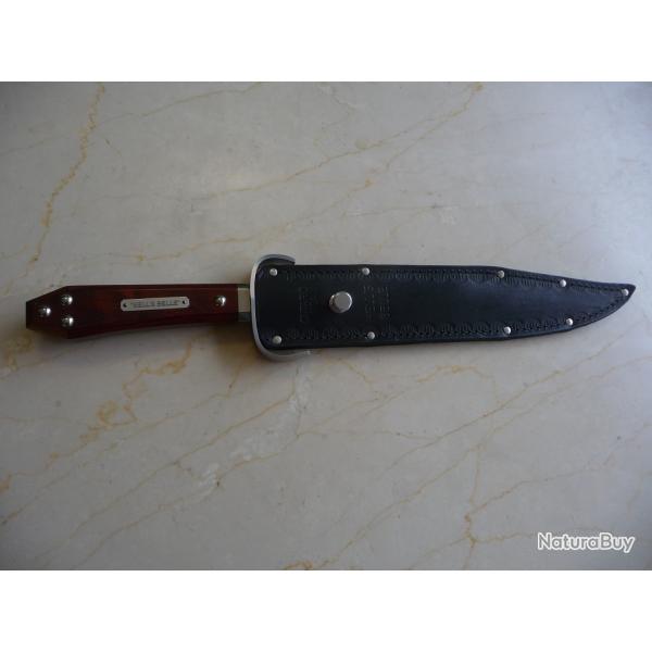 vends formidable poignard de combat.BILL BAGWELL ONTARIO USA