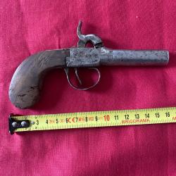 pistolet de coffre a percussion XIXe si&egrave;cle