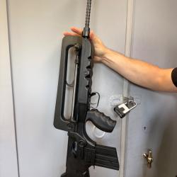 Famas F11
