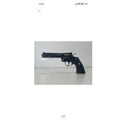 Colt Python 6 pouces 357 Magnum, ancienne g&eacute;n&eacute;ration