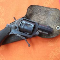 REVOLVERS A BARILLET EN 320