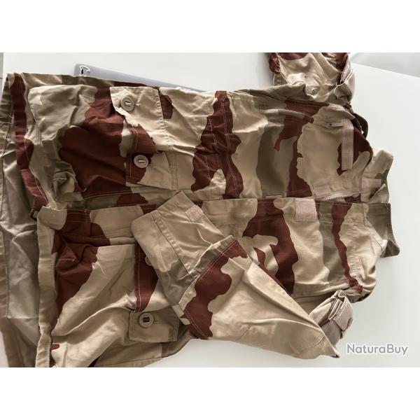 Lot de 2 vestes de combat T4 S2 d�sert Arm�e fran�aise - 2015 - 89/96 M