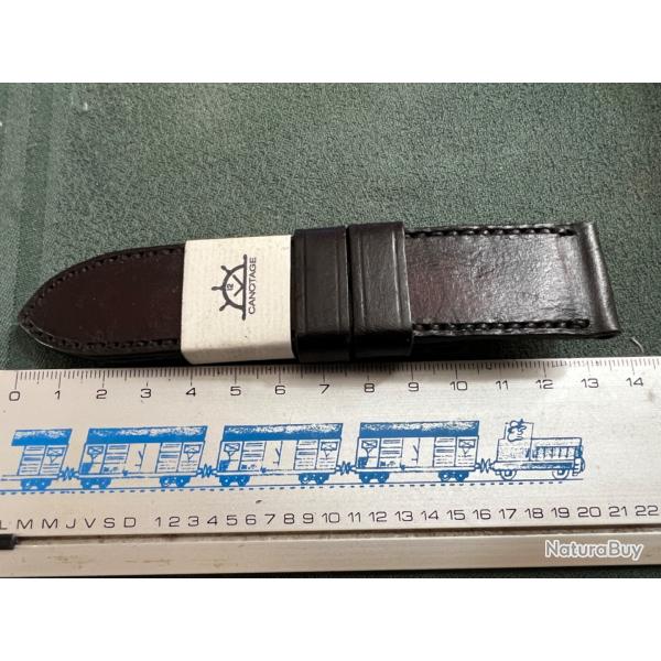 1 x bracelet cuir havane fonc� sign� Canotage 26/26 130/80