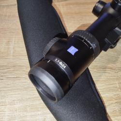 Lunette battue aff&ucirc;t zeiss v8 1,1.8&times;24 avec housse zeiss prot&egrave;ge lentille montage amovible