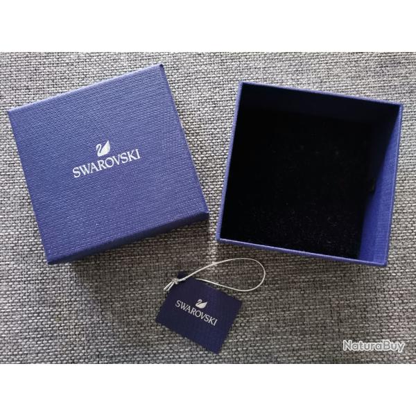 Boite bleue pour bijoux Swarovski avec �tiquette