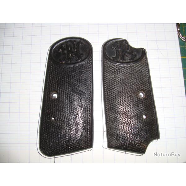 GROSSE PLAQUETTES POUR PISTOLET BELGE MOD??