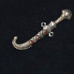INSIGNE DES GOUMS MIXTES MAROCAINS-LIBERATION-ITALIE-PROVENCE-VOSGES-ALSACE-INDOCHINE
