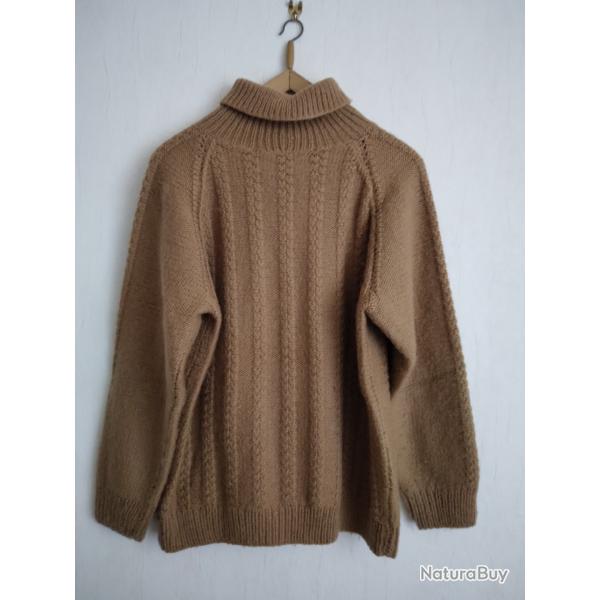 Pull fait main