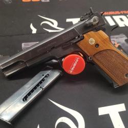 SMITH & WESSON 52-2 38 wad cutter OCCASION