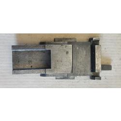 Fusil Squires Bingham 30R - omega : plaque de fond de culasse (719)