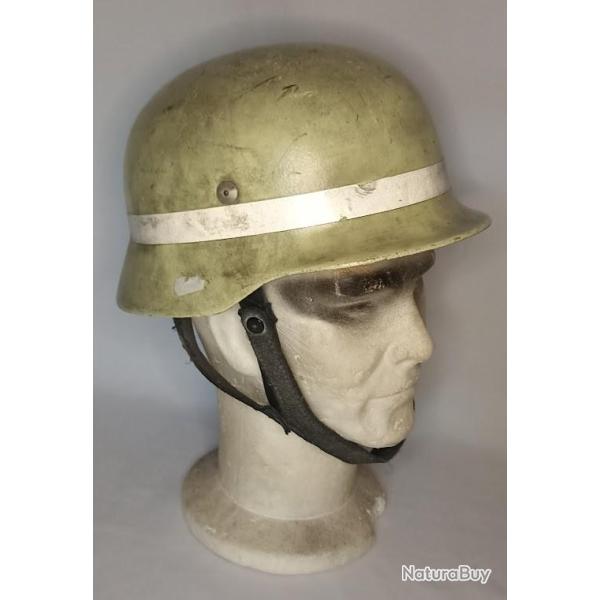 Casque Sapeur Pompier Allemand Feuerwehrmann plastique mod�le 1997