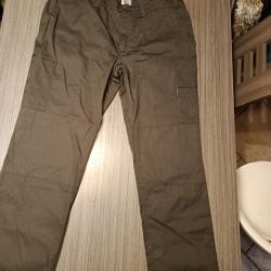 Vend Pantalon de chasse ,cause d&eacute;c&eacute; de mon papa