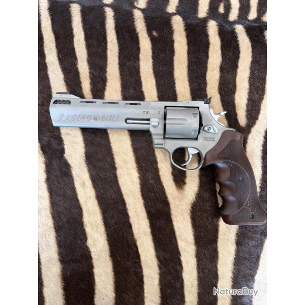 Taurus Raging Bull cal. 44MAG