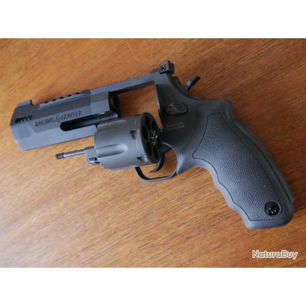 Revolver Taurus Hunter 44 magnum 5 1/8"