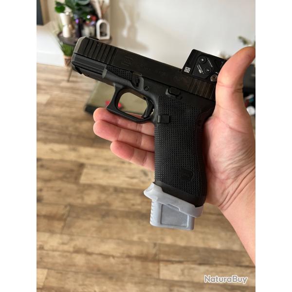 Vend magwell en r�sine ABS compatible glock 17/45 gen 6