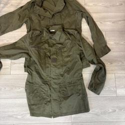 Veste arm&eacute;e
