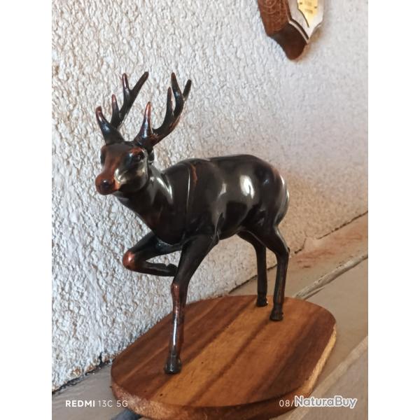SUJET REGULE CERF 8CORS