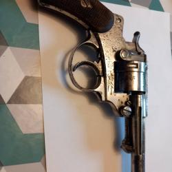 Revolver 1873