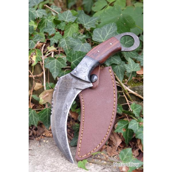 Couteau Karambit Lame Acier Damas 256 Couches Manche Bois/R�sine Etui Cuir Fabrication Artisanale