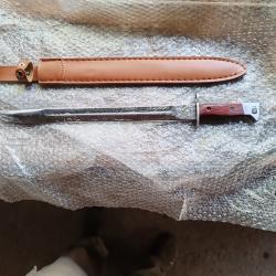 Ba&iuml;onnette AK-47 grand mod&egrave;le